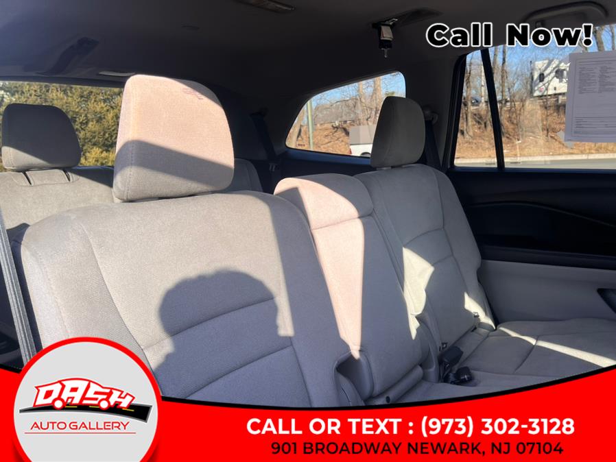 2021 Honda Pilot EX AWD photo