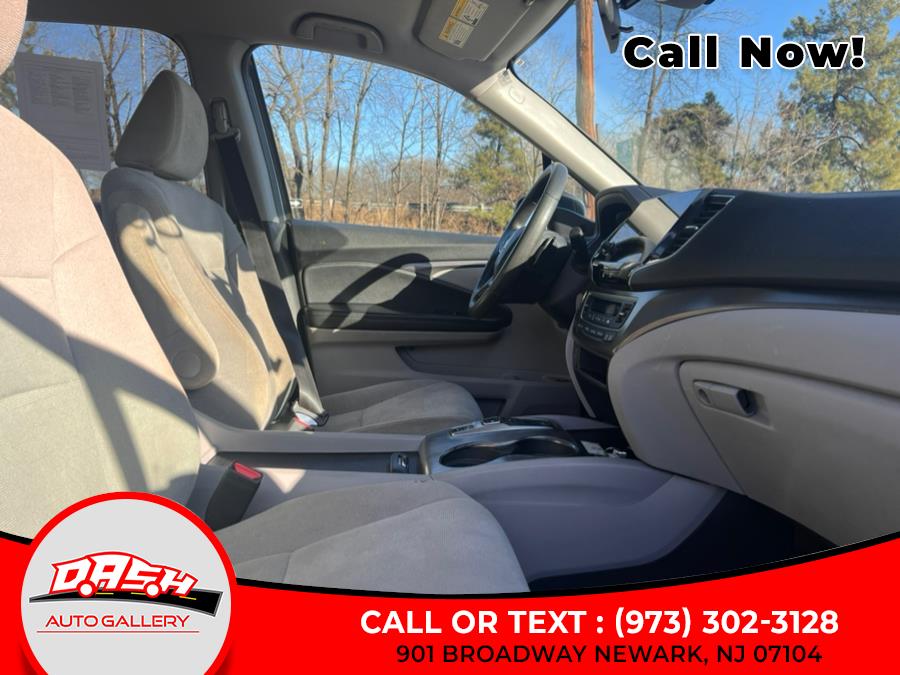 2021 Honda Pilot EX AWD photo