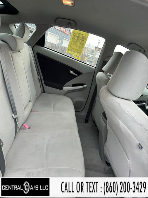 2010 Toyota Prius II photo