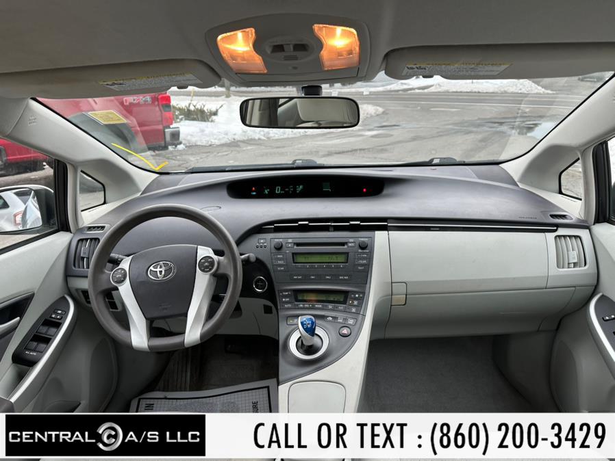 2010 Toyota Prius II photo