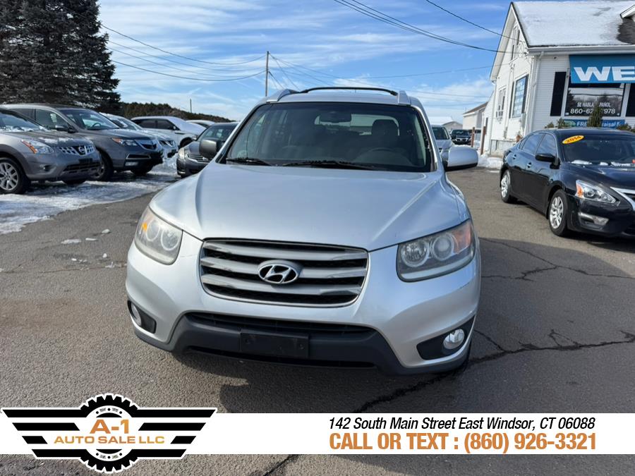 2012 Hyundai Santa Fe SE photo