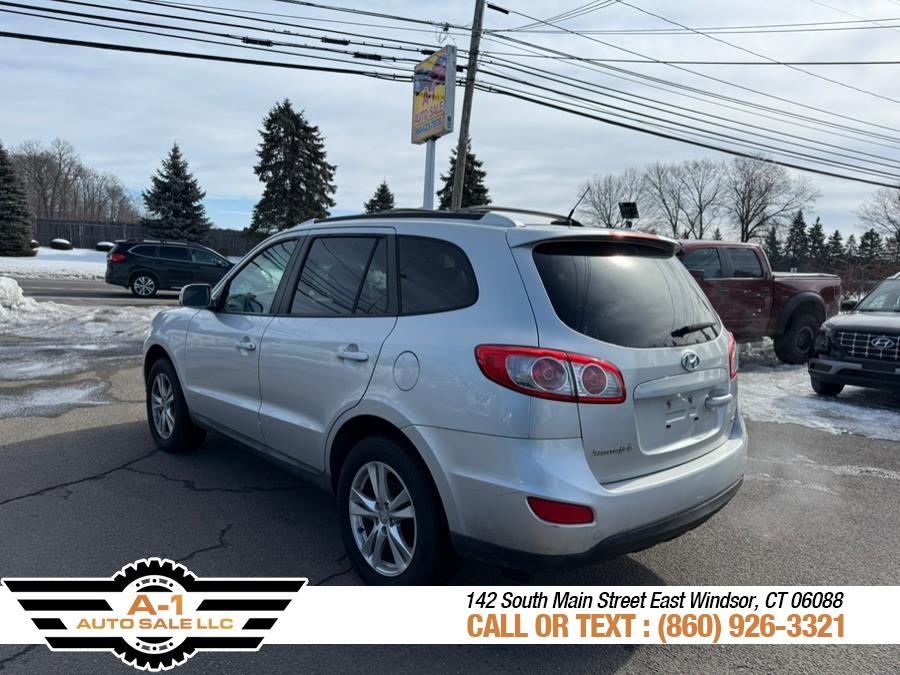 2012 Hyundai Santa Fe SE photo