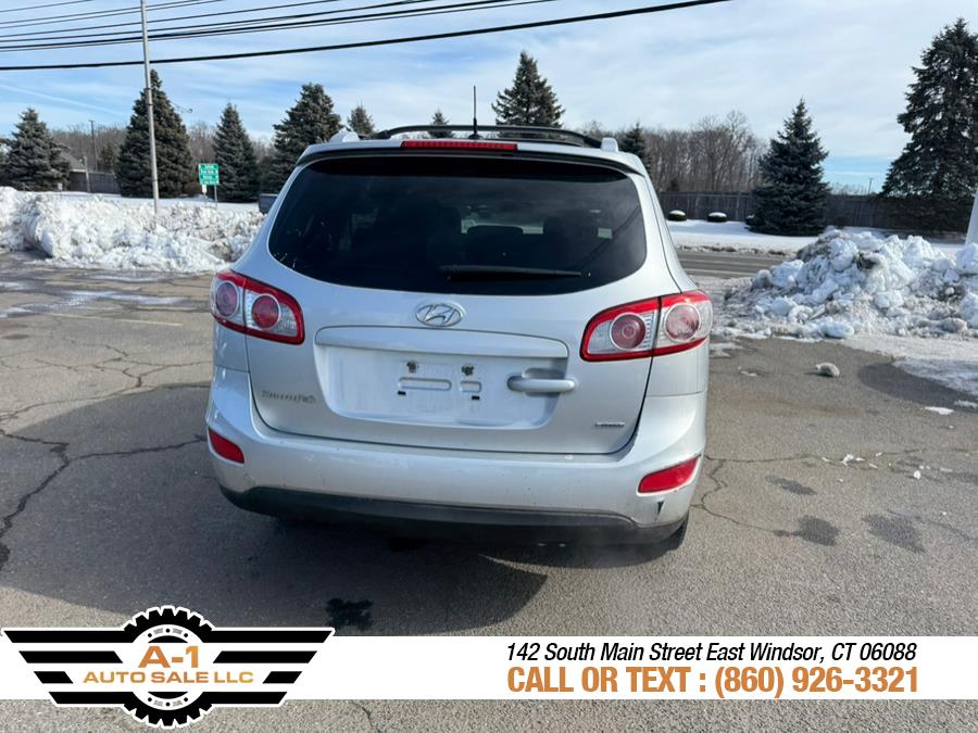 2012 Hyundai Santa Fe SE photo