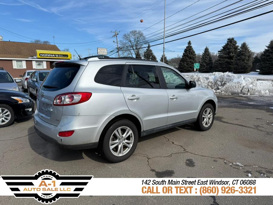 2012 Hyundai Santa Fe SE photo