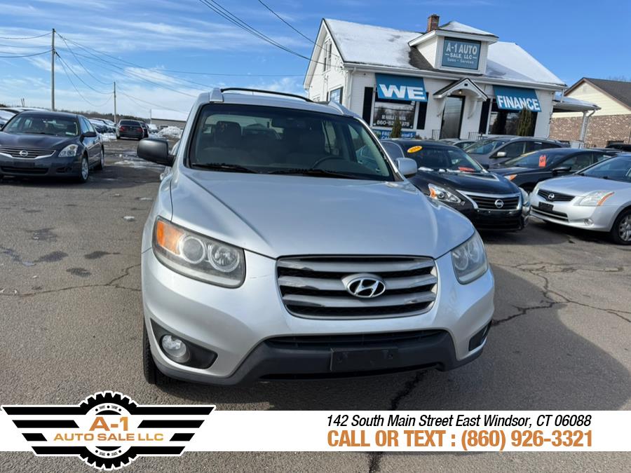 2012 Hyundai Santa Fe SE photo
