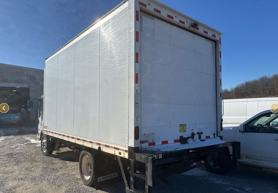 2019 Isuzu NPR HD 16 FT BOX TRUCK + TUCK AWAY LI photo