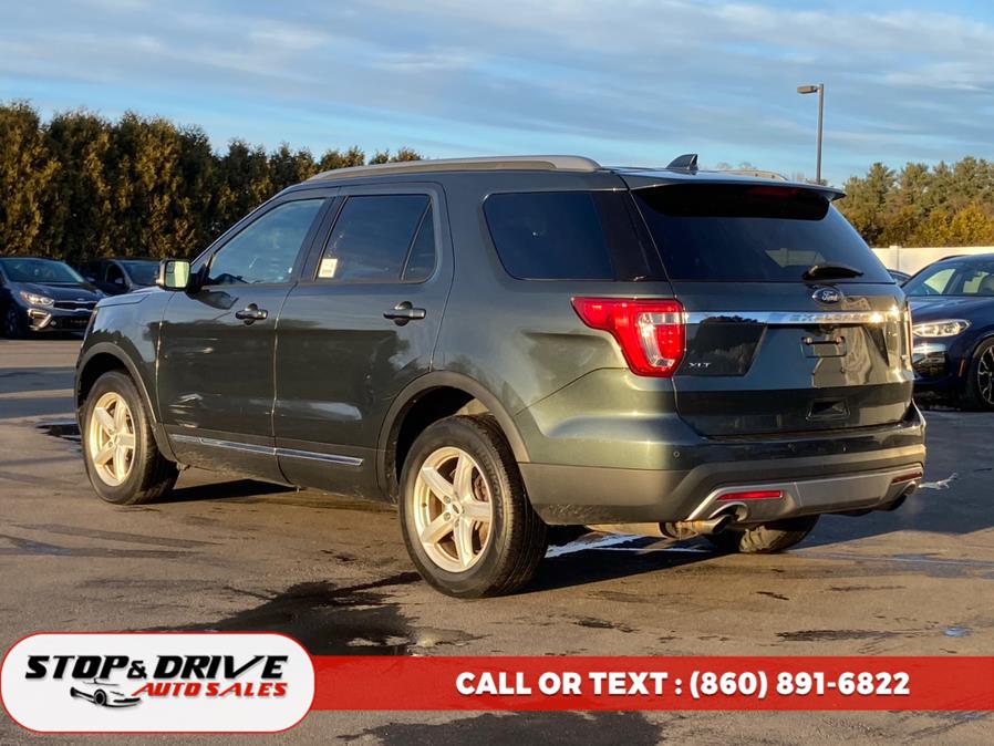 2016 Ford Explorer 4WD 4dr XLT photo