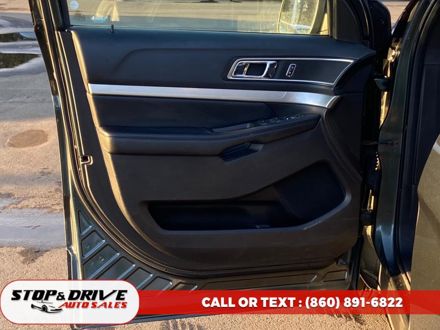 2016 Ford Explorer 4WD 4dr XLT photo