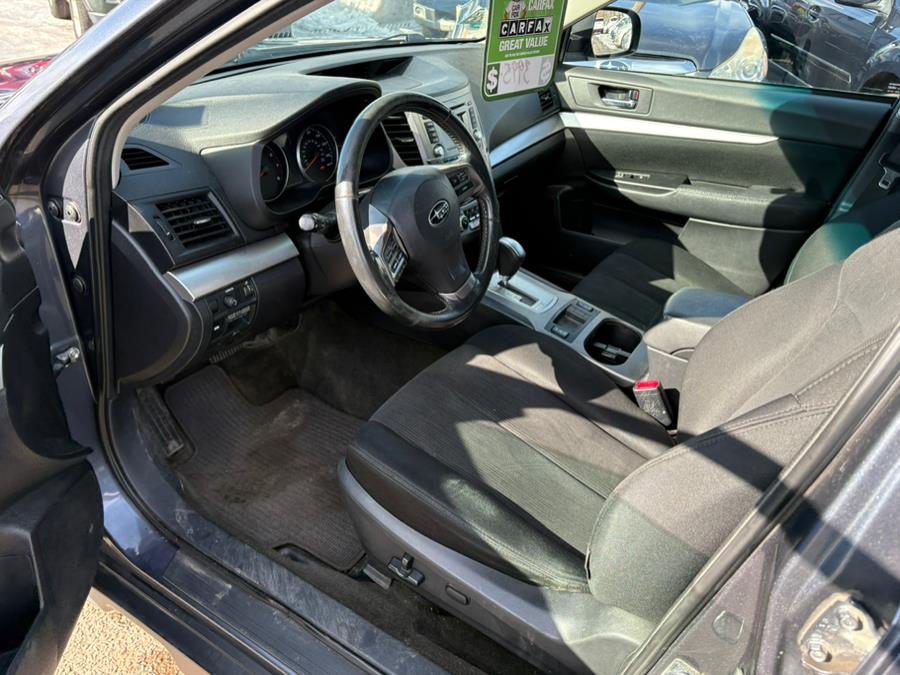 2014 Subaru Outback 2.5i Premium photo