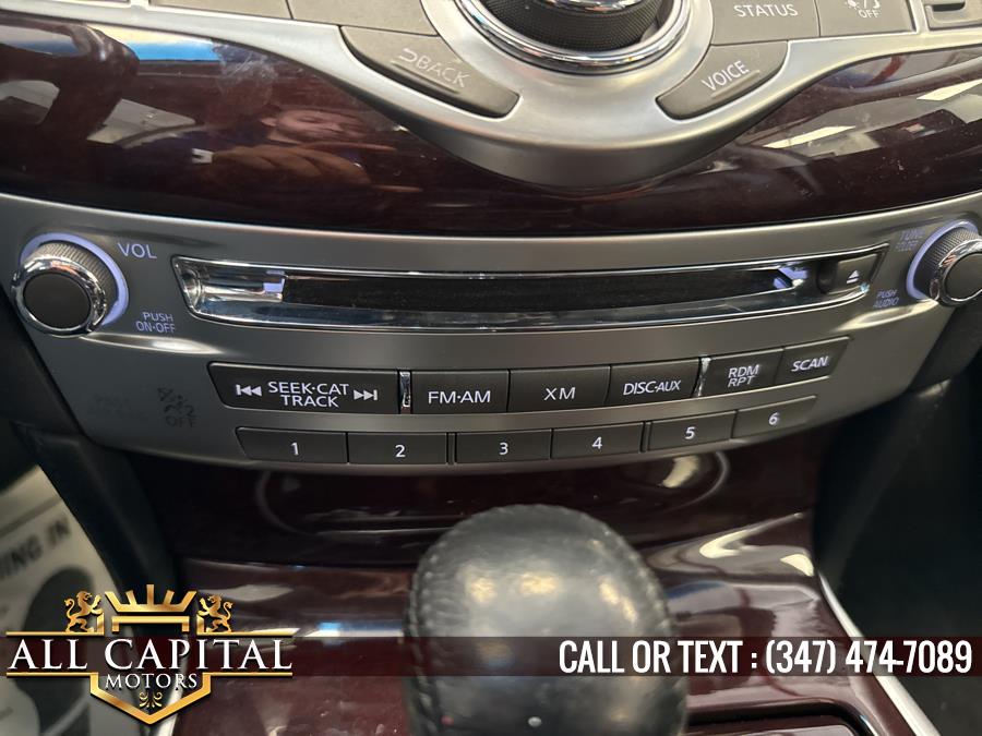 2014 Infiniti Q70 3.7 photo