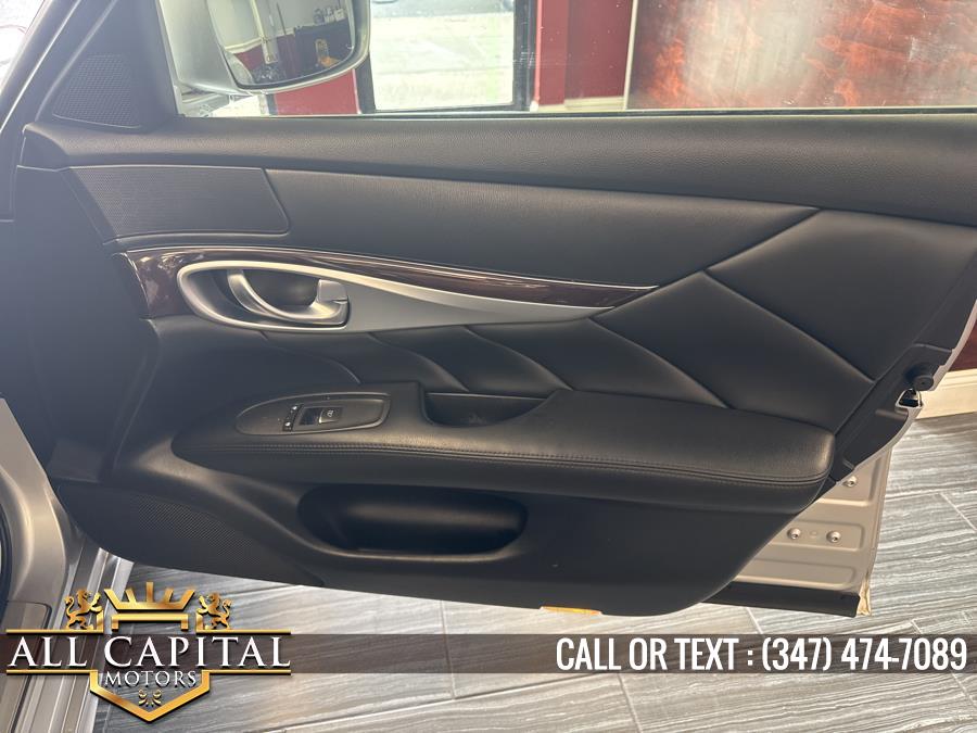 2014 Infiniti Q70 3.7 photo