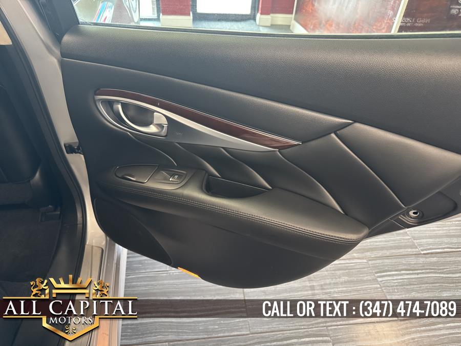 2014 Infiniti Q70 3.7 photo