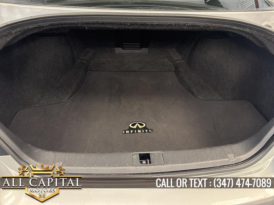 2014 Infiniti Q70 3.7 photo