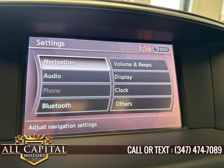 2014 Infiniti Q70 3.7 photo