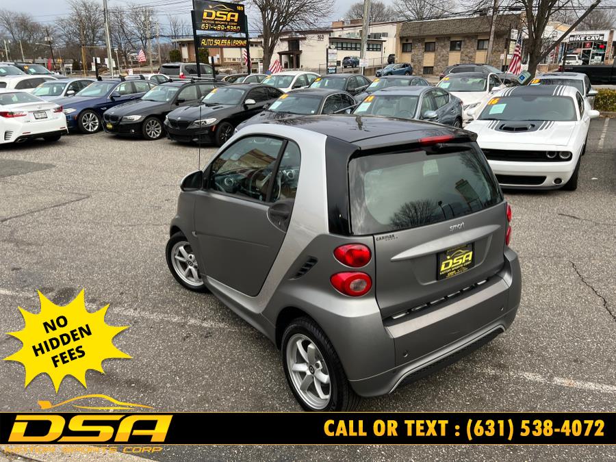 2015 smart Fortwo 2dr Cpe Passion photo