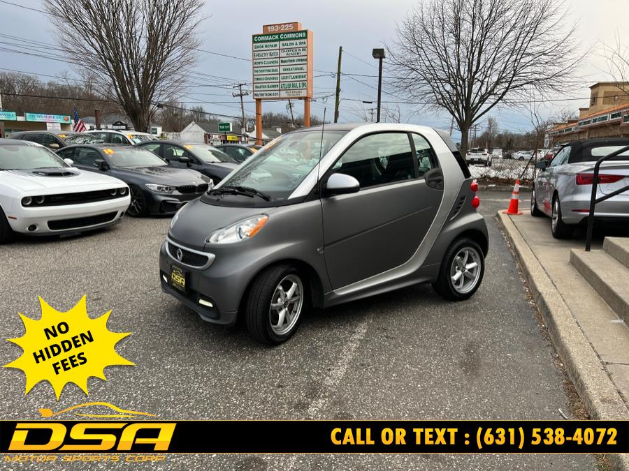 2015 smart Fortwo 2dr Cpe Passion photo