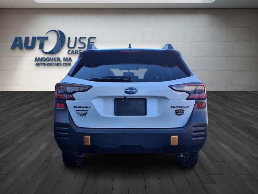 2022 Subaru Outback WILDERNESS photo