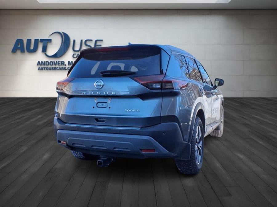 2021 Nissan Rogue SV photo