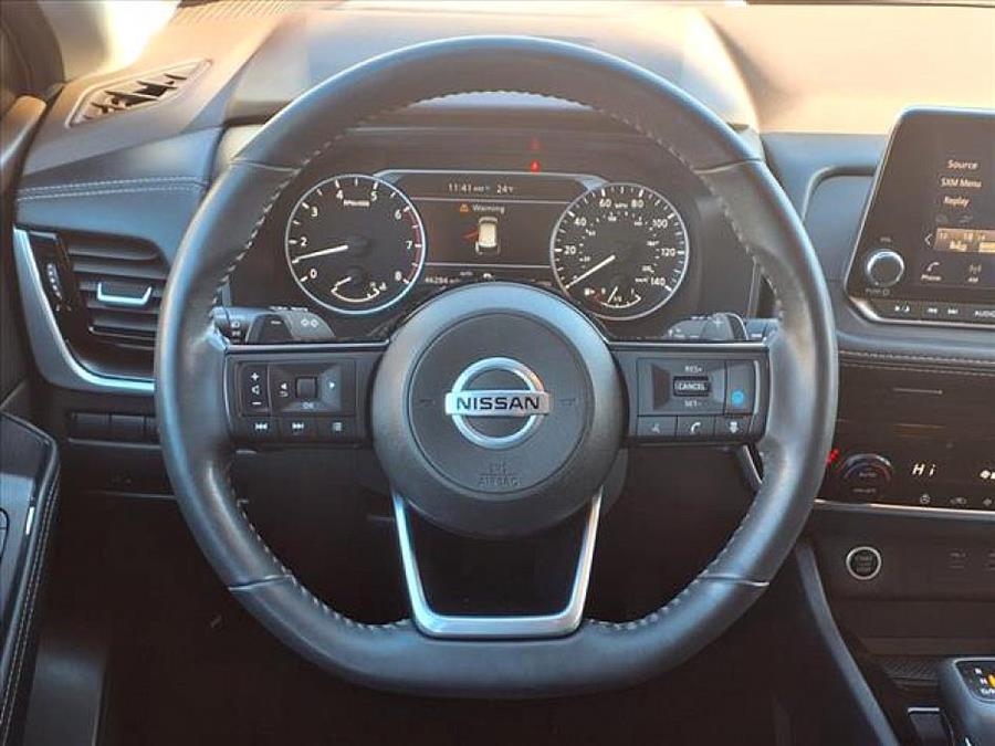 2021 Nissan Rogue SV photo