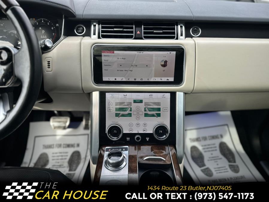 2022 Land Rover Range Rover Westminster SWB photo