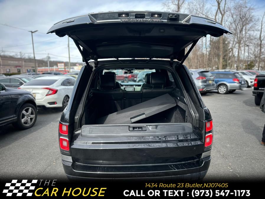 2022 Land Rover Range Rover Westminster SWB photo