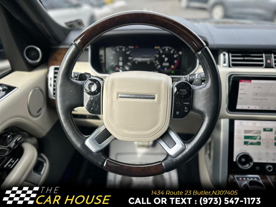 2022 Land Rover Range Rover Westminster SWB photo