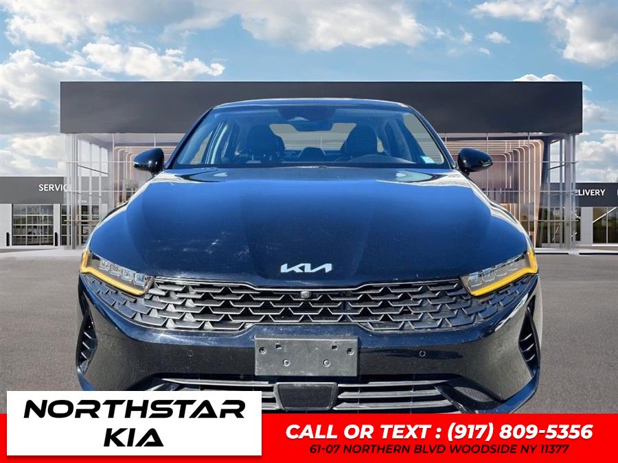 2022 Kia K5 EX photo