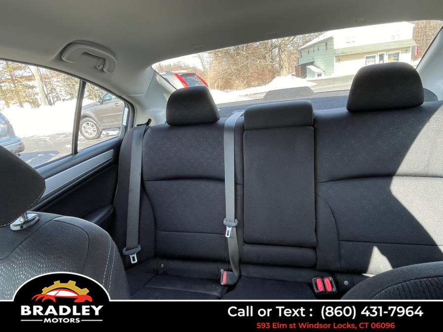 2015 Subaru Legacy 4dr Sdn 2.5i Premium PZEV photo