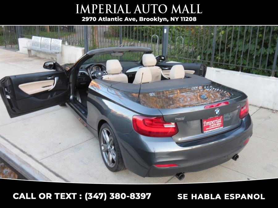 2016 BMW 2 Series 2dr Conv M235i RWD photo