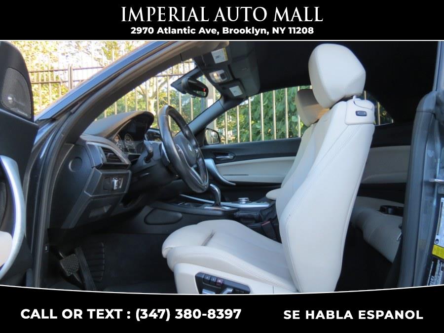 2016 BMW 2 Series 2dr Conv M235i RWD photo