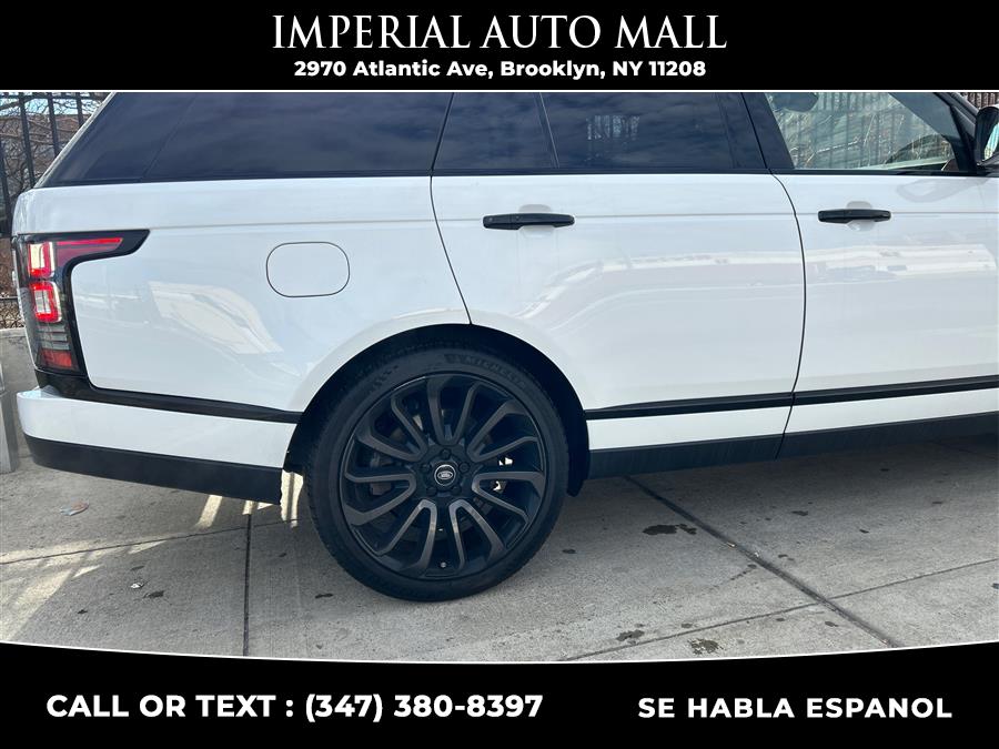 2017 Land Rover Range Rover V8 Supercharged SWB photo