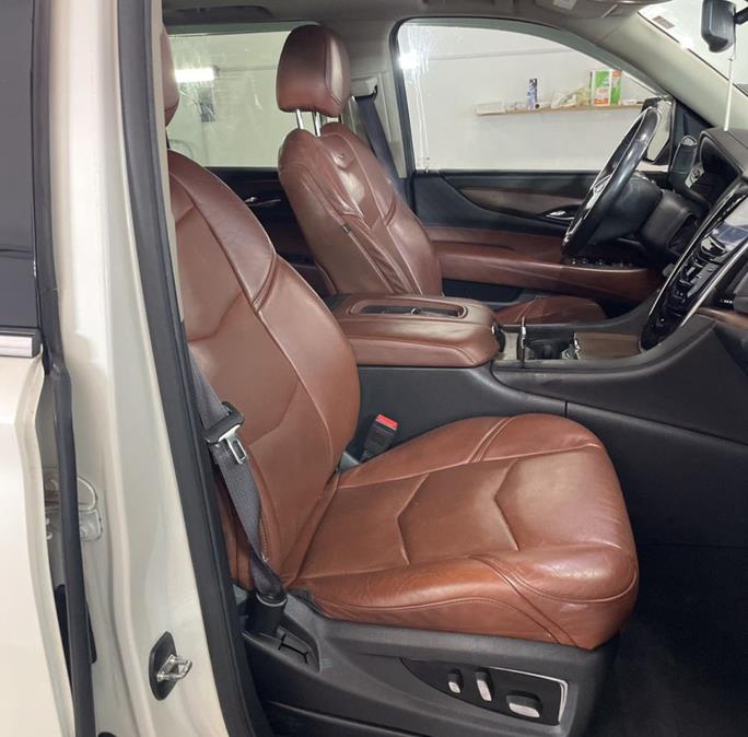 2015 Cadillac Escalade 4WD 4dr Premium photo