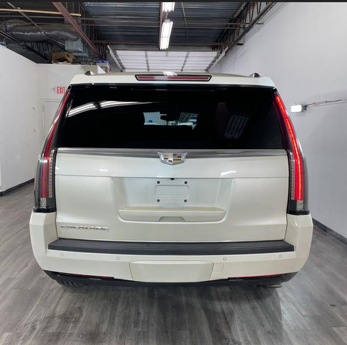 2015 Cadillac Escalade 4WD 4dr Premium photo