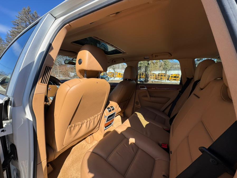 2009 Porsche Cayenne S photo