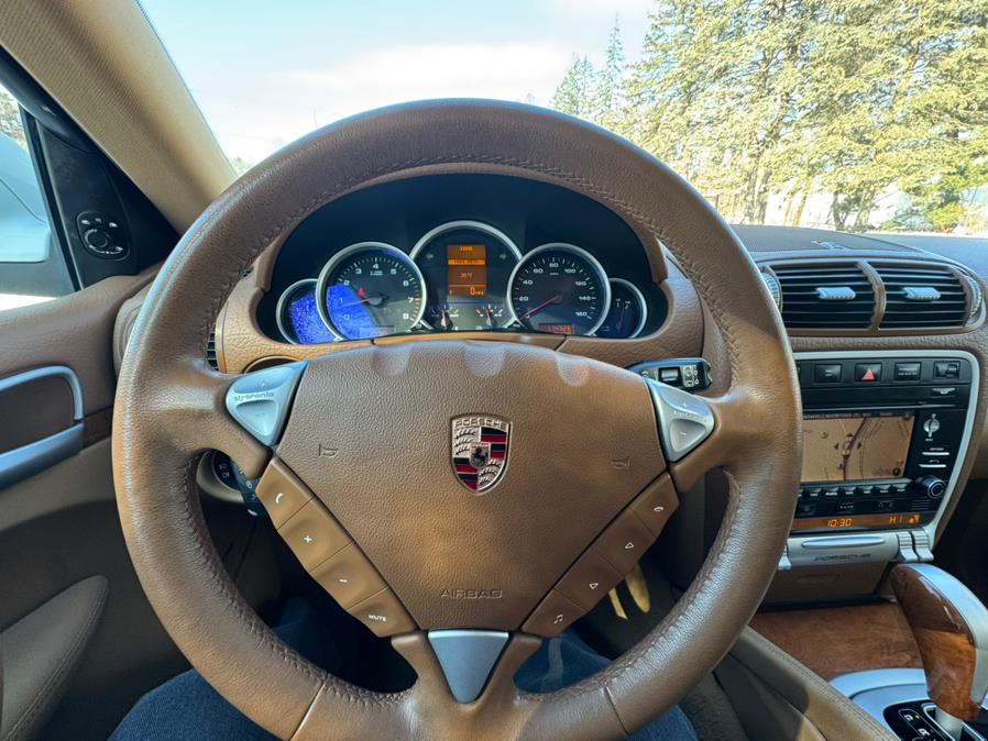 2009 Porsche Cayenne S photo