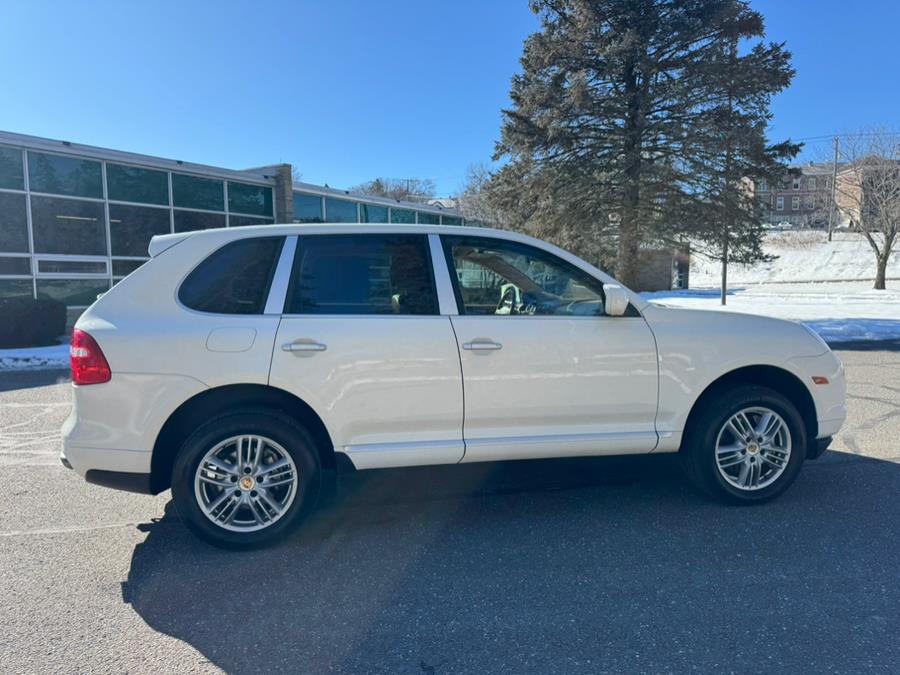 2009 Porsche Cayenne S photo