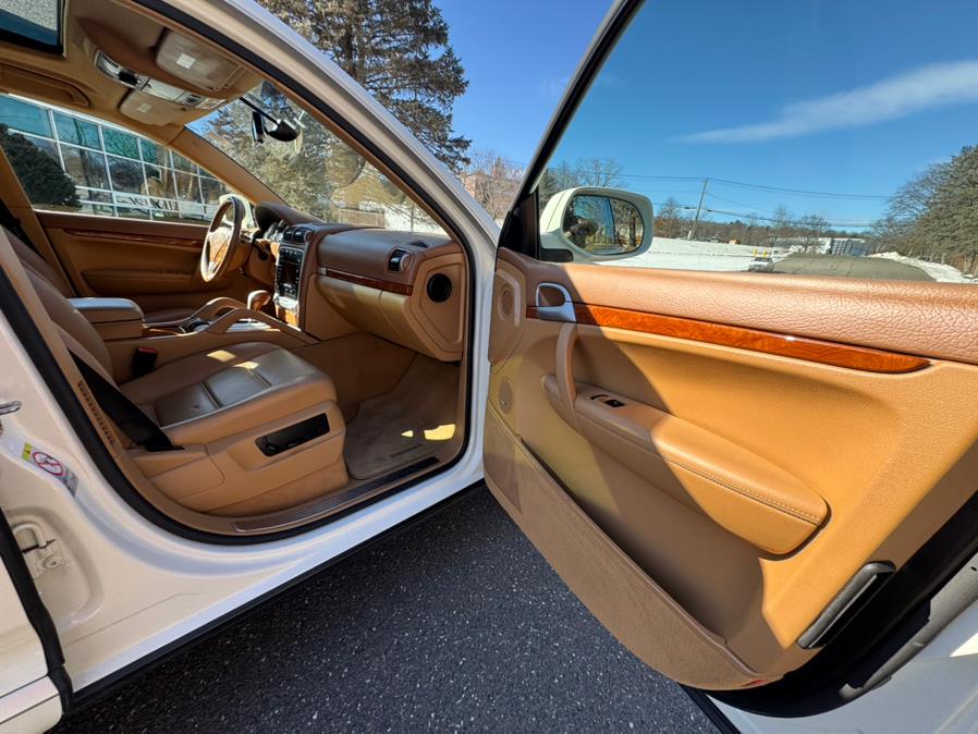 2009 Porsche Cayenne S photo