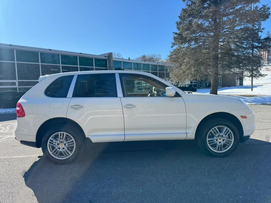 2009 Porsche Cayenne S photo
