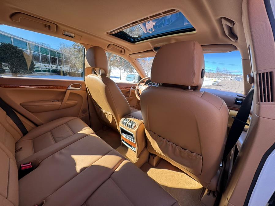 2009 Porsche Cayenne S photo