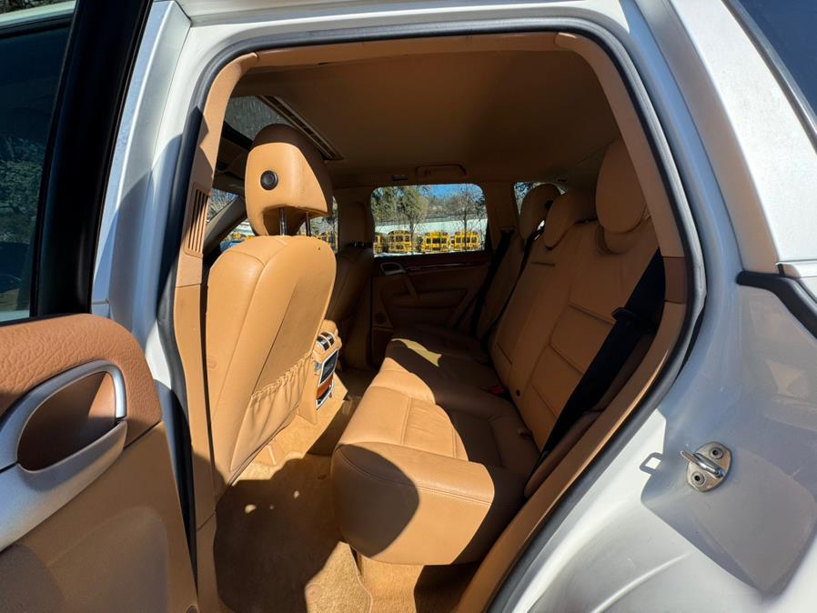 2009 Porsche Cayenne S photo