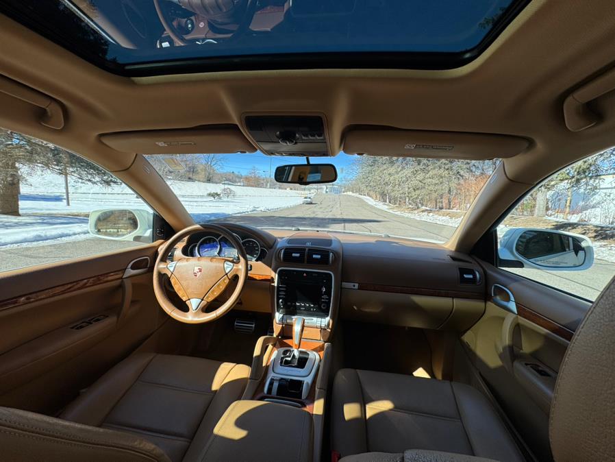 2009 Porsche Cayenne S photo