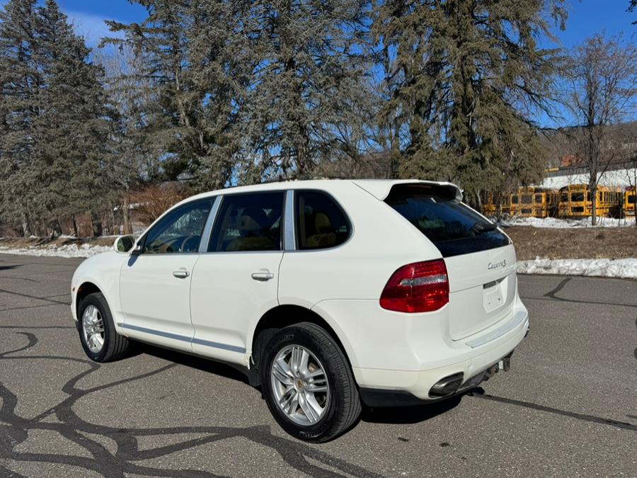 2009 Porsche Cayenne S photo