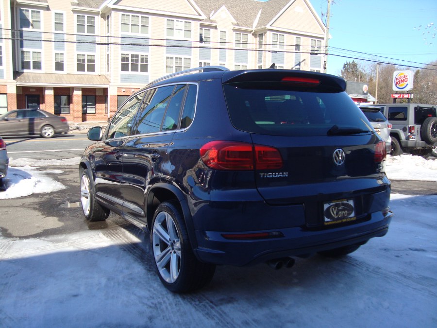2016 Volkswagen Tiguan 4MOTION 4dr Auto R-Line photo