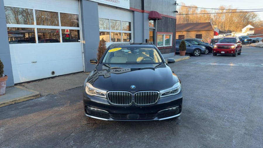 2018 BMW 7-Series 750i xDrive Sedan photo