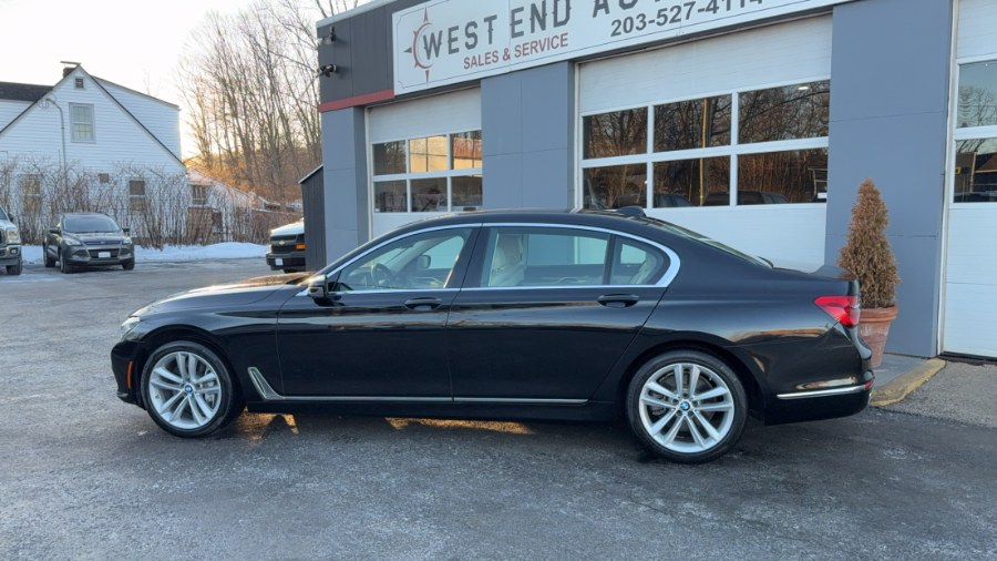 2018 BMW 7-Series 750i xDrive Sedan photo