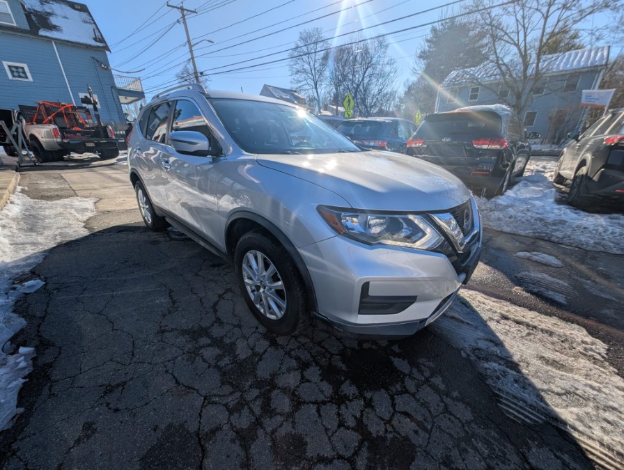 2017 Nissan Rogue AWD SV photo