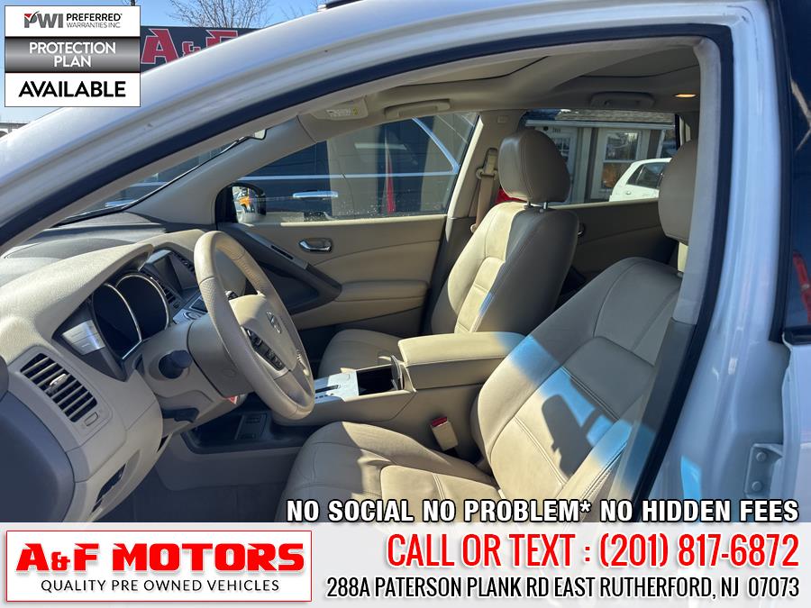 2012 Nissan Murano LE photo