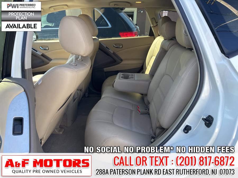 2012 Nissan Murano LE photo