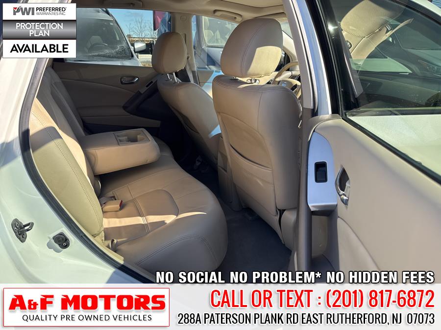 2012 Nissan Murano LE photo