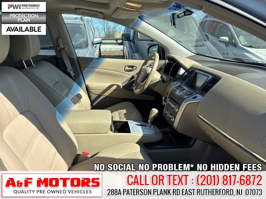 2012 Nissan Murano LE photo